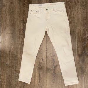 GAP Girlfriend Jeans 28R